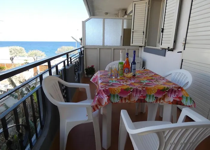 Apartment Solemare Roccalumera
